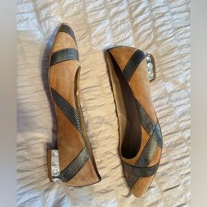 Paris Hilton Cindy Tan Suede Leather Flat Shoe Rhinestone Size 8